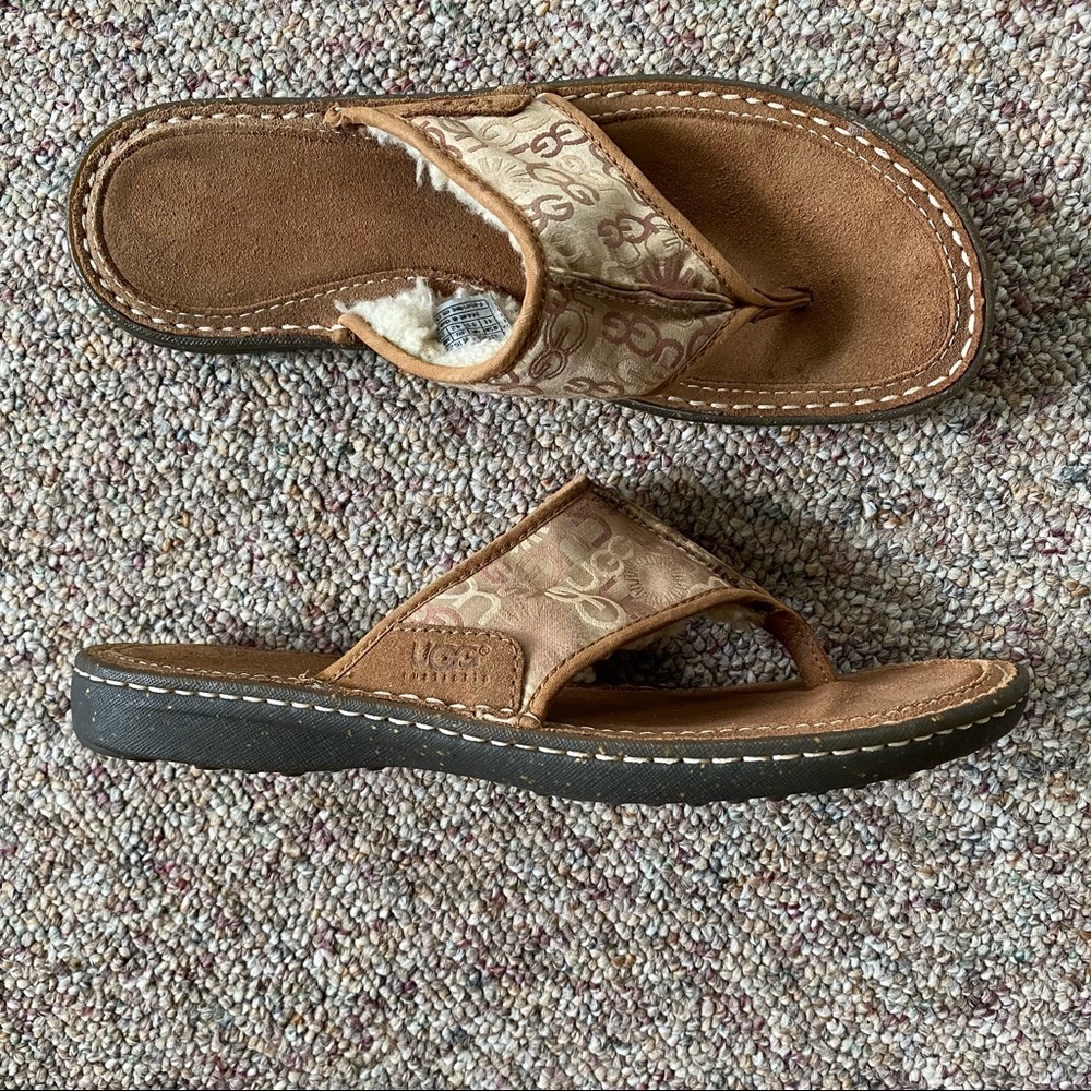 UGG Rare Logo Flip Flops style 1623 - Price is Firm